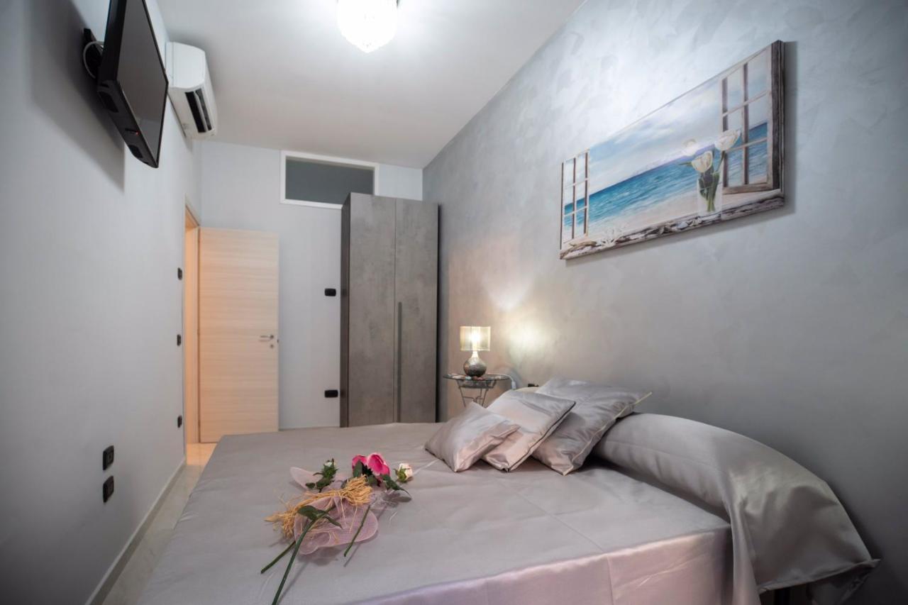 New In! Syrenuse At Santa Lucia Apartamento Nápoles Exterior foto